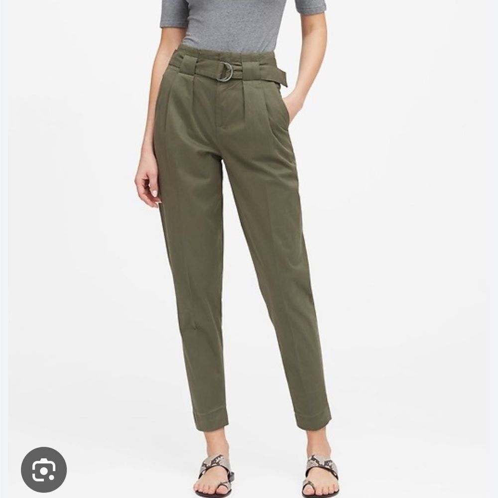 P.A.R.O.S.H High Waisted Twill Belted Tapered Pant Army Green Italy Womens Large